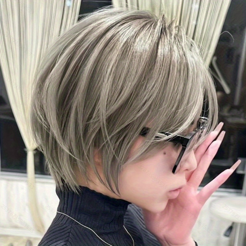 Wig Fiber Net - 女性用合成レイヤードショートボブウィッグ、自然なふんわりとした質感の前髪付きピクシーボブウィッグ、リアルなローズネット通気性ウィッグ、スタイリングが簡単なデイリーコスプレパーティーウィッグ、バレンタインデー、感謝祭、ハロウィン、ブラックフライデー、クリスマスに最適