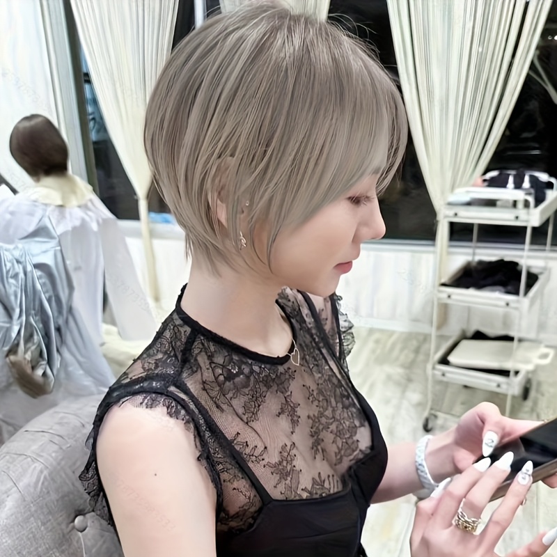 女性用合成レイヤードショートボブウィッグ、自然なふんわりとし - Wig Fiber Net のレビューと価格